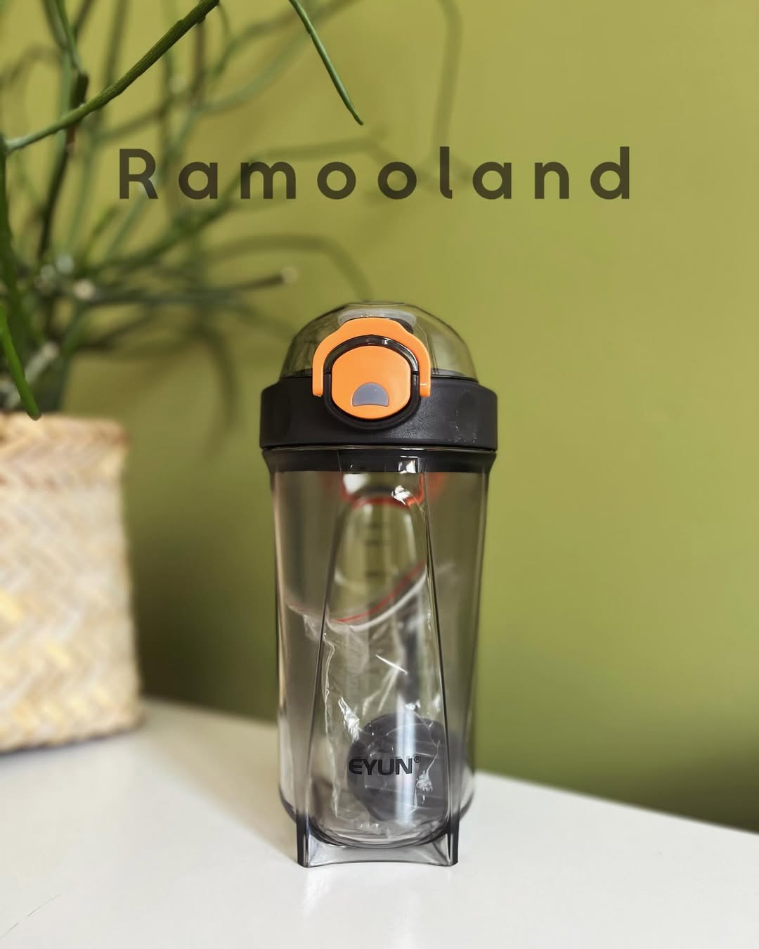 شیکر 500ML EYUN همزن دار