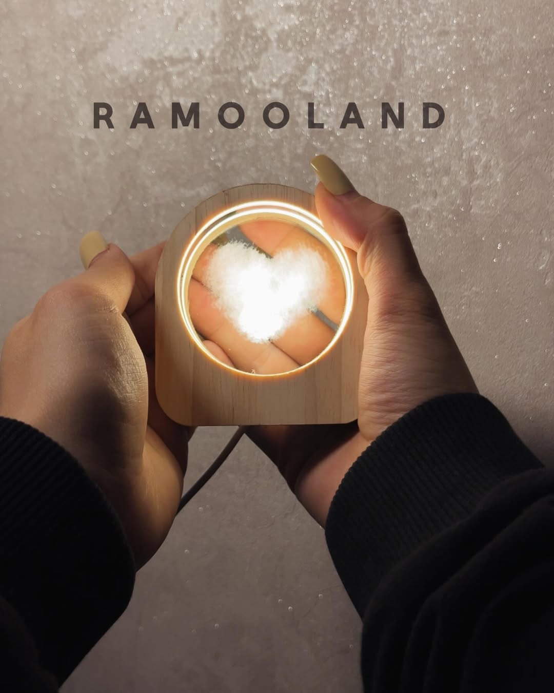 چزاغ رومیزی طرح گوی لیزری با قاب چوبی کابل USB